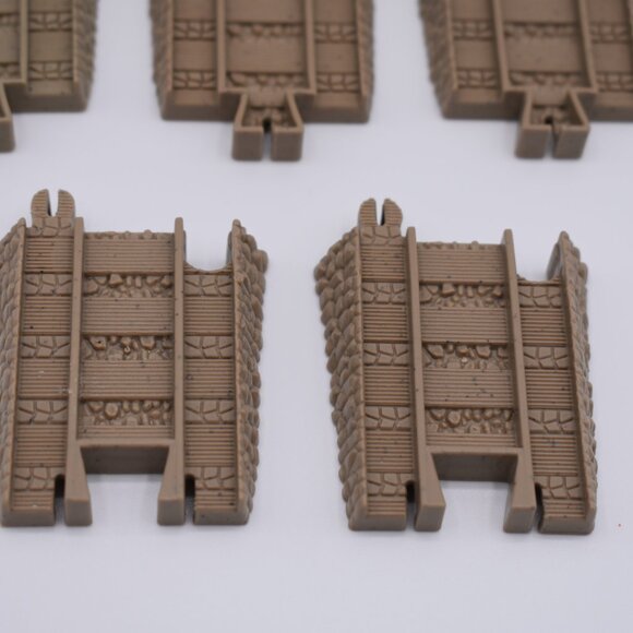 Thomas Trackmaster Adapter Track Lot TOMY to Mattel Hit Toy Tan Brown Adapters 5 - Picture 4 of 5